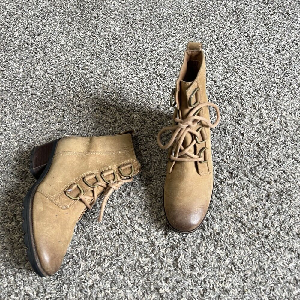 Sorel Boots Women's Cate Lace Brown Leather Lug Sole Booties Size 7.5 Heeled